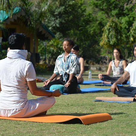 Rishikesh Adiyogi Hotel Luaran gambar